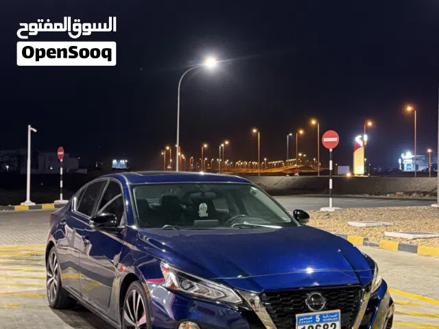 2019 Nissan Altima SR