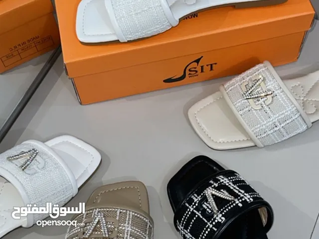 شحطات نسائية