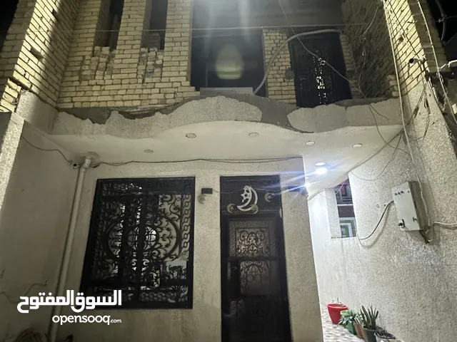 184 m2 4 Bedrooms Townhouse for Sale in Baghdad Khadra