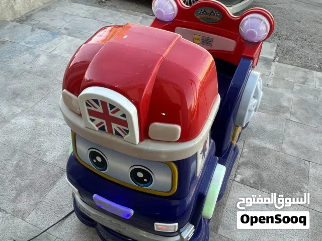 سياره تعمل على العمله ربع 10 قروش نصف دينار تحمل وزن 60كم سعر الشراء 325 مع شاشه وأغاني 170 نهائي