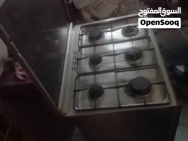 فرن ايطالي مستخدم نظيف عرطه سبب البيع مسافر السعر 70 الف فقط البيع
