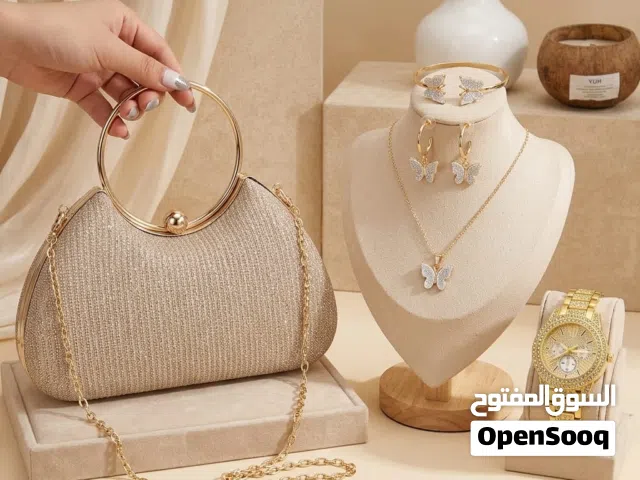 ملابس راقيه