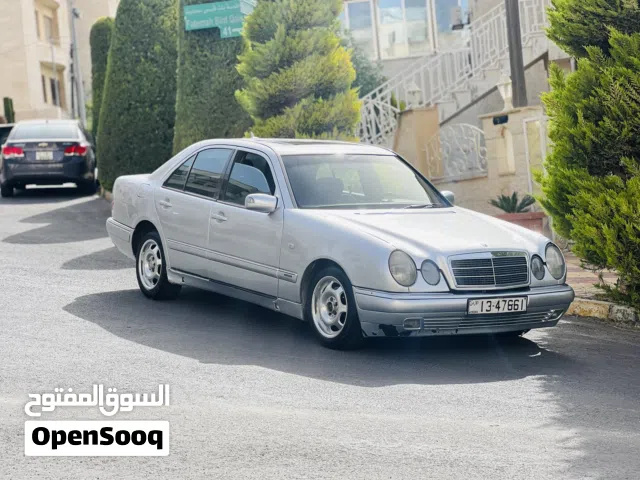 1998 Mercedes Benz E-Class E 200