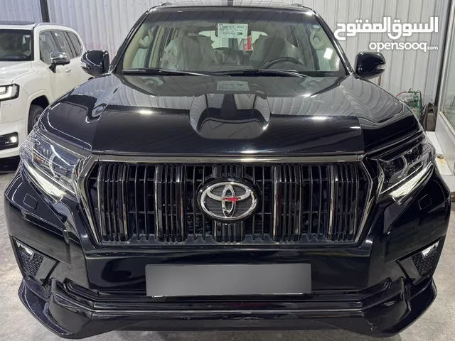 برادو 2022 مدنايت ساز vx مكفولة للبيع