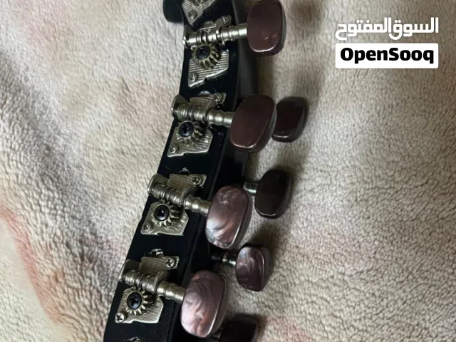 عود كهربائي ما عليه اي غبار احساس جدا.  منتاز معا سماعه 2 اسلاك شنطه ريش معا الضمان للعود وسماعه