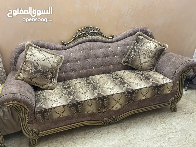 للبيع تخم جديد تركي - 8 مقاعد