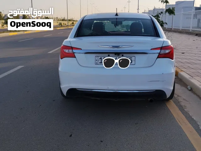 2014 كرايسلر 200 200C