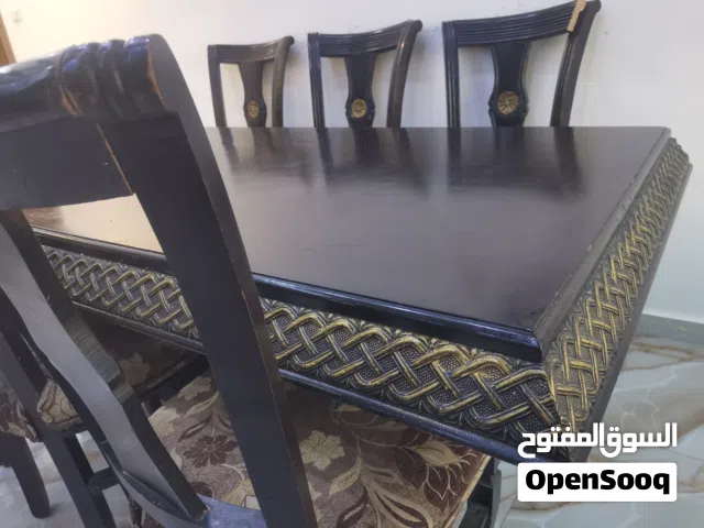 طاولة سفرة مستعملة + 6 كراسي