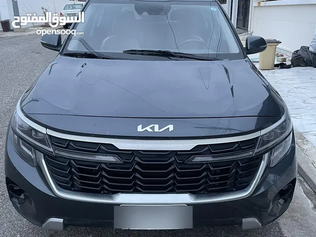 كيا سيلتوس موديل 2024 للبيع سياره فول موصفات محرك 2000 دوش بسعر 200 ورقه وبيها مجال