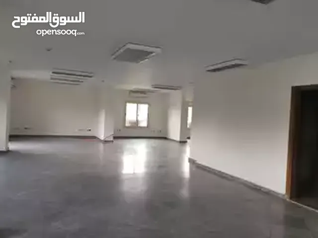 Unfurnished Showrooms in Tripoli Al-Bivio