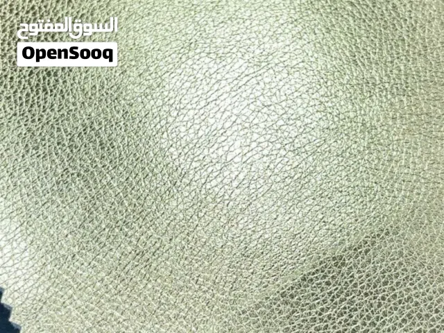 تشكيلة فاخرة من أقمشة الجلد بنقشة التمساح بجودة عالية وأسعار مميزة لتنجيد المقاعد و أطقم الكنب
