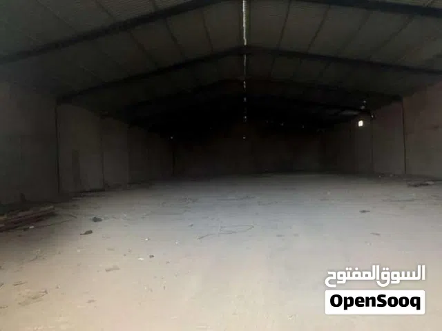 هنجر الايجار على طريق الهواري