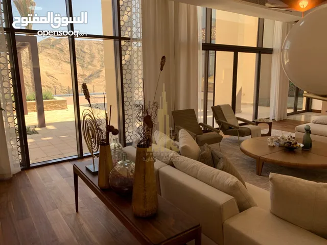 422m2 4 Bedrooms Villa for Sale in Muscat Qantab