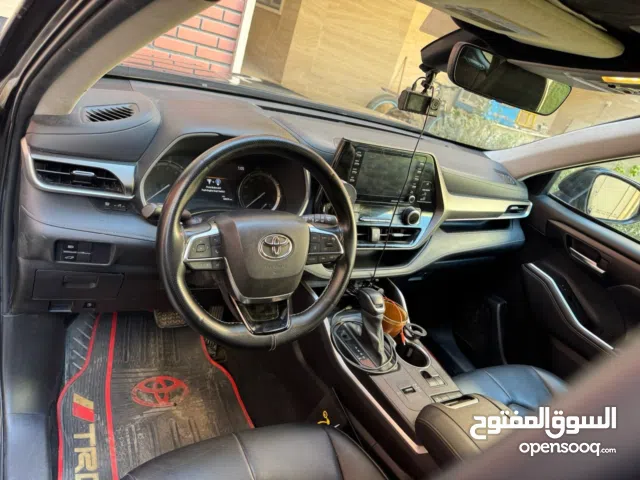 Used Toyota Highlander in Baghdad