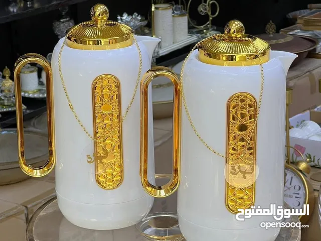 ترمس حراري بي سعر تخفيض يحفظ حراره 24 ساعه بي جاوده عاليه لي الحجز الانصال علي رقم الوتساب 094337112