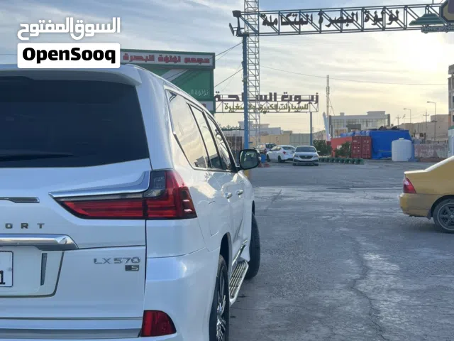 2016 لكزس LX LX 570