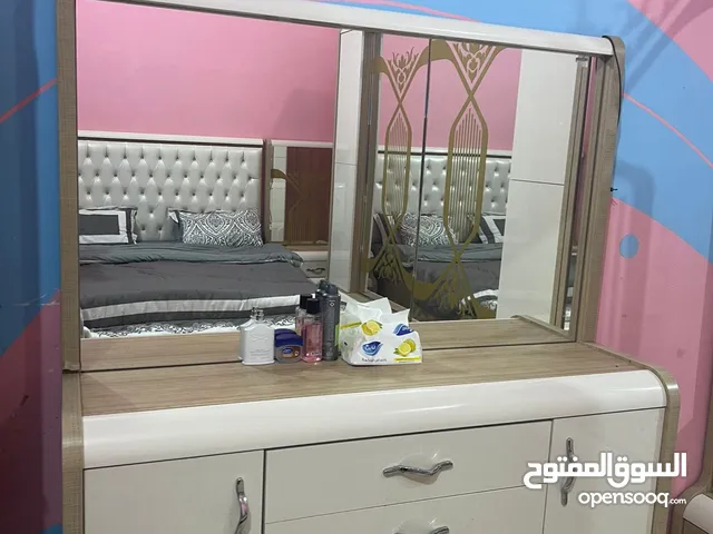 غرفه نوم للبيع تركي كبيره الحجم