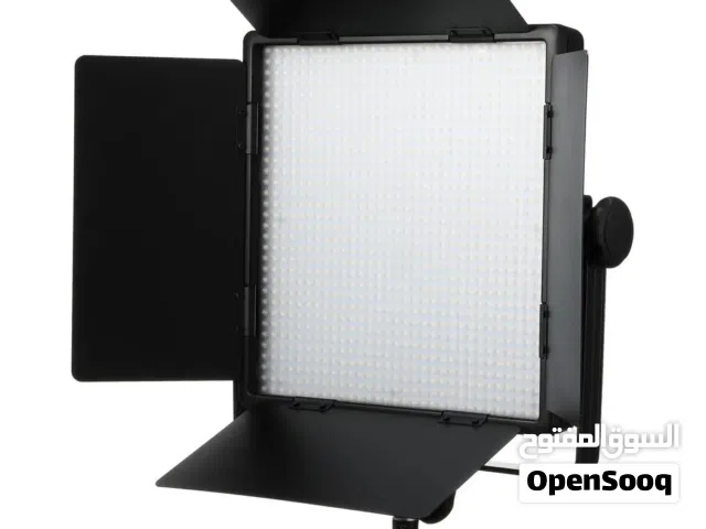 Studio 1000D LED video light with STAND and Barn Doors Included