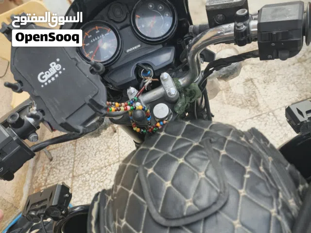 دراجه بوكسر مديل 23 مرقمه لوحات سنويه باسمي مكيته مجفته تجفيت شركه مره وحده على ايدي