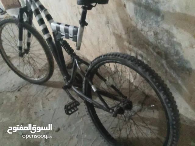 دراجة 26للبيع مشكلتها تبي القلب الي في القوما القدامية بس