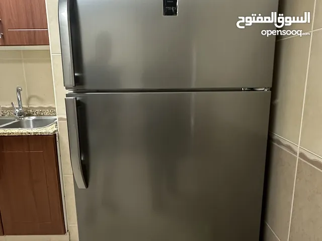 ثلاجه مبرد وفريزر