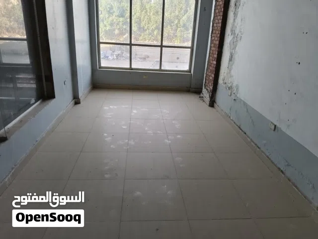 محل تجاري للبيع داخل Star Mall - طريق الواحات - بجوار دريم لاند ومول مصر