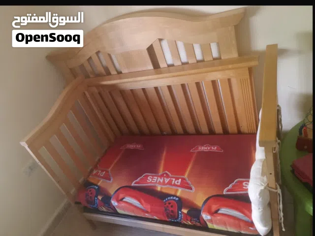 سرير اطفال خشب ثقيل جديد جديد