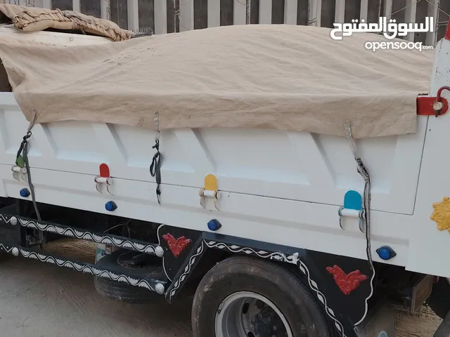 نساف صغير وكبير توريد رمل عادى ومغسول وتراب زراعى ورفع انقاض وسماد المواشى وتوريد سندبلاس