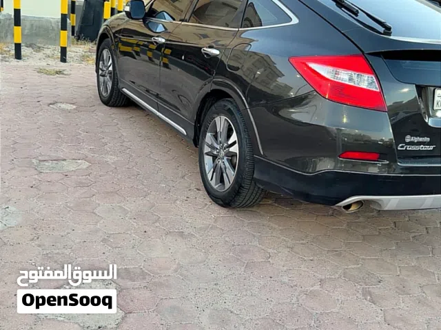 2013 هوندا اكورد Limited