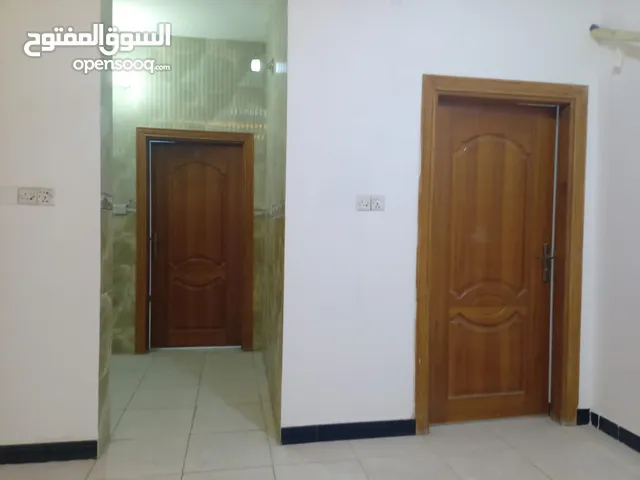 100 m2 2 Bedrooms Apartments for Rent in Basra Briha