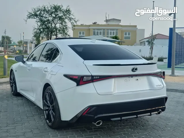 ايرباك الوكالة 2024 LEXUS IS 350 F SPRORT بحالة الوكالة شرط الفحصLow km 9300