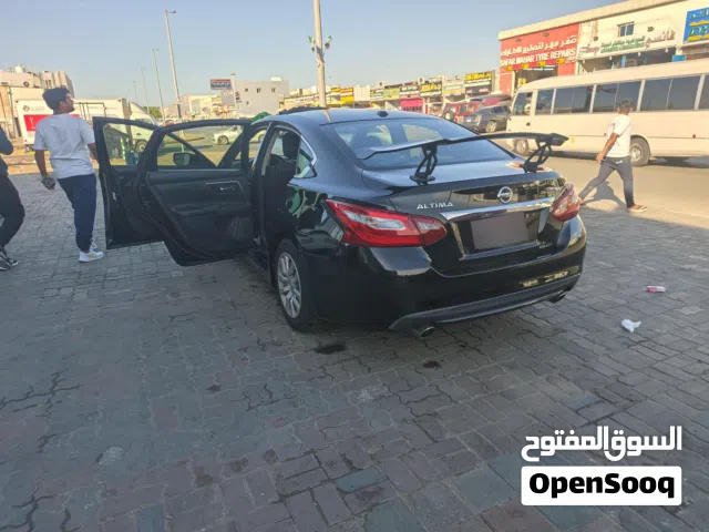 Nissan Altima SV madel 2018
