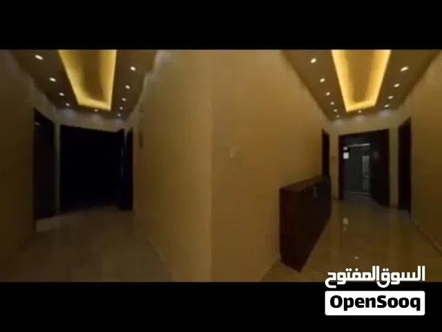 شقه للبيع شبه ارضي مهويه من جميع الجهات  ومرتفعه