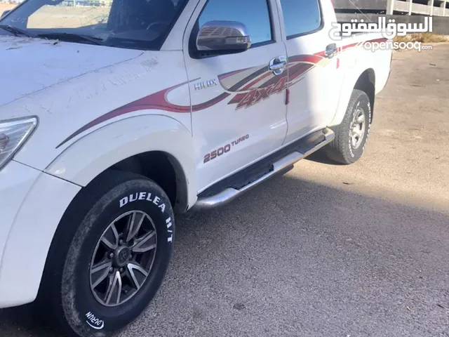 Used Toyota Hilux in Aqaba