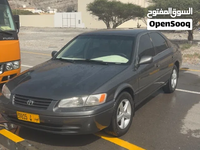 1999 Toyota Camry LE