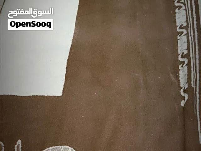 سجادة للبيع كبيرة قياس 6*4