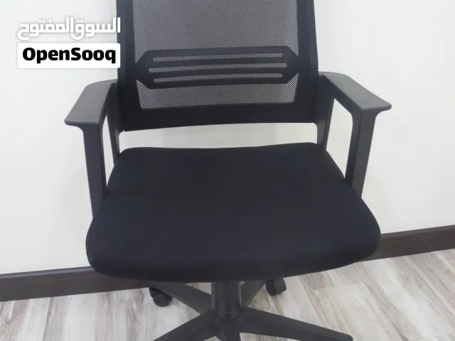 كرسي شبك طبي / كرسي بايدي ثابتة مبطنة