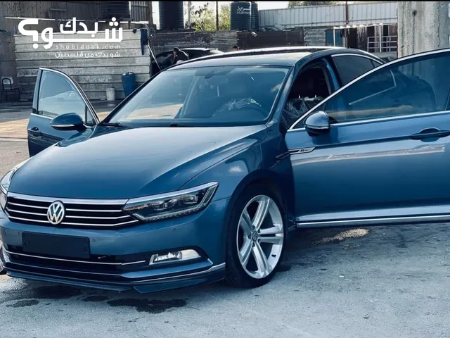 Volkswagen Passat 2015 in Jenin