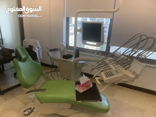 كرسي أسنان suntem شبه جديد