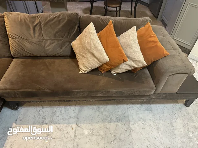 كورنر للبيع