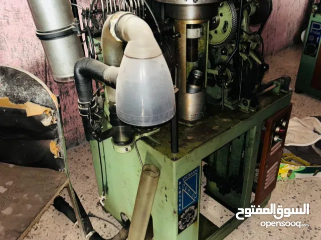 � إعلان بيع مصنع جوارب إيطالي – فرصة استثمار صناعية نادرة