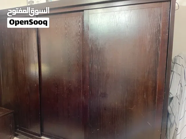 غرفه نوم لاتيه اندونيسي 18 ملم دون الفرشه بحاله جيده للبيع في ماركا الشماليه الاسكان الجديد