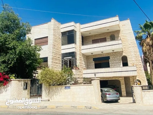 فيلا للبيع