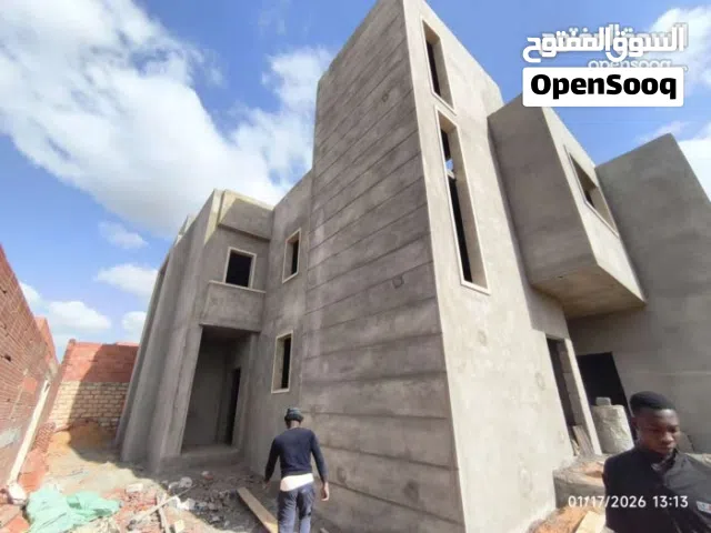 فيلا دورين مفصولات  علي  3 شوارع -3  واجهات- ارض 550 مسقوف 440 من المالك طول