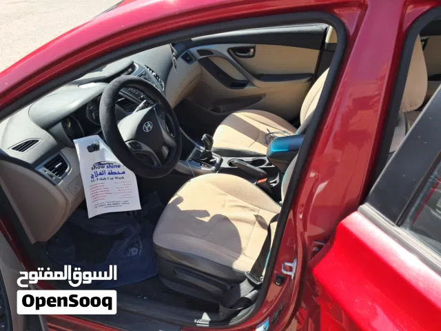 2015 هيونداي النترا Standard