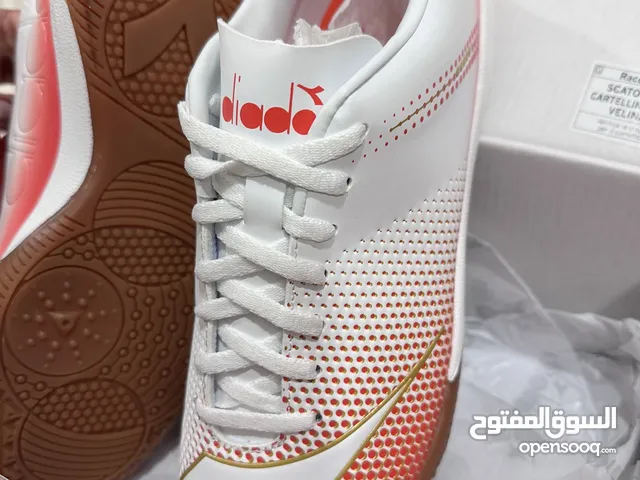 40 Sport Shoes in Northern Governorate