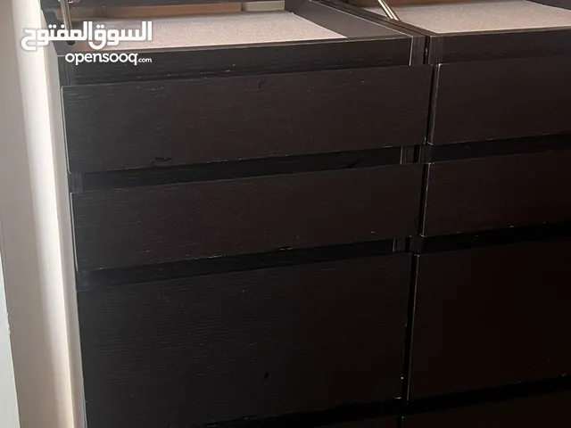 سجاد وخزن أدراج