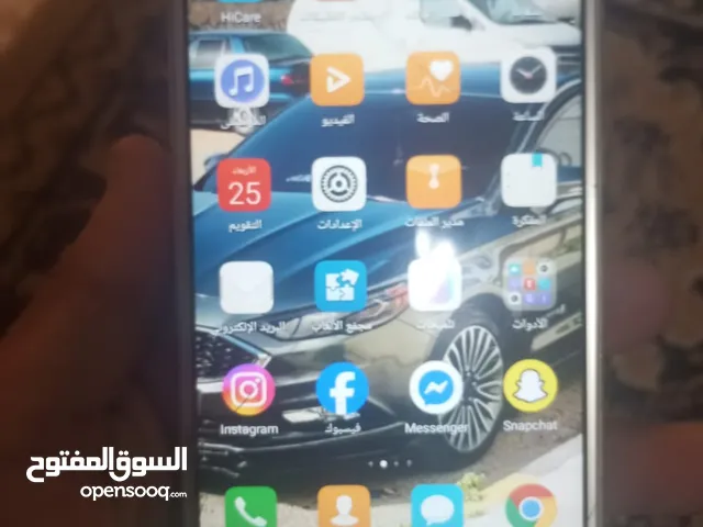 تلفون هواوي 2018التلفون جبار بحاله ممتازه التلفون لي بحاجه اشي الكفر بغطي علا كر الباك الشاشه