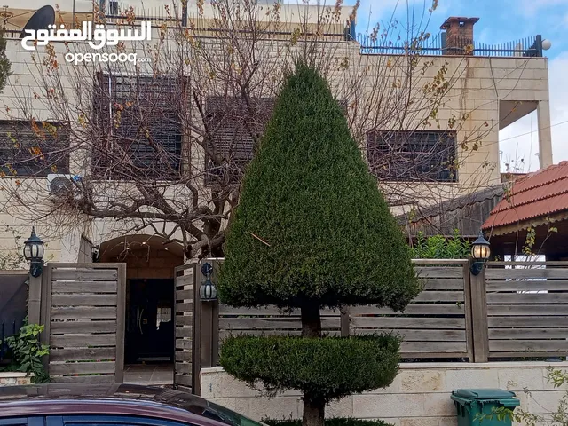300 m2 5 Bedrooms Villa for Sale in Amman Marj El Hamam