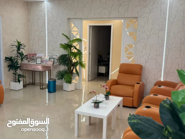 Ladies Salon & Spa for Rent – Hamdan Street, Abu Dhabi.
